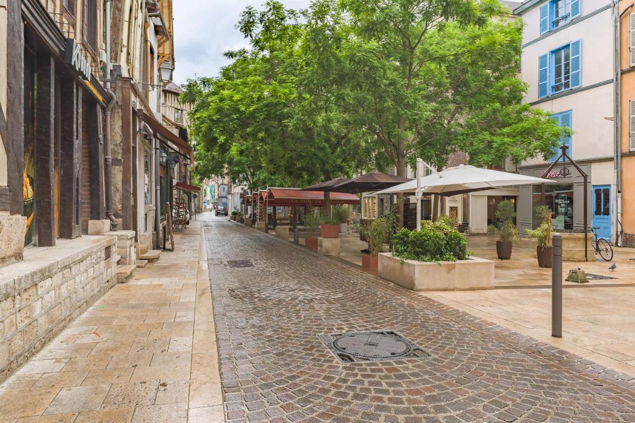Colibri Studio Coeur De Ville Mon Groom Troyes Bagian luar foto